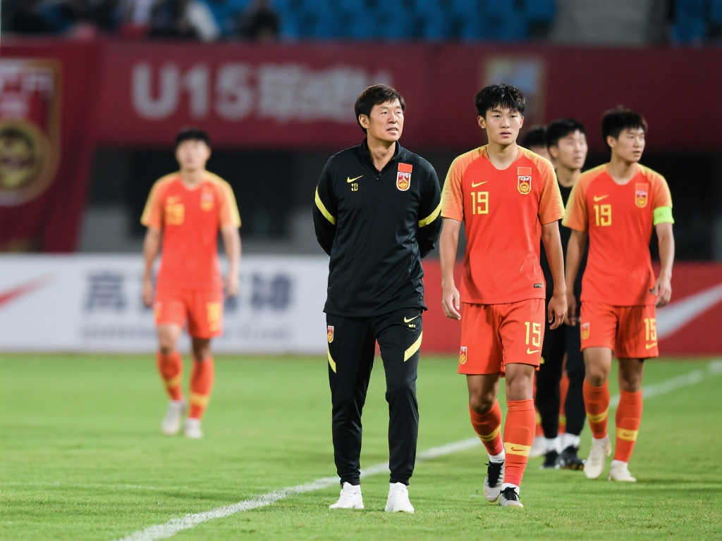 他的表现