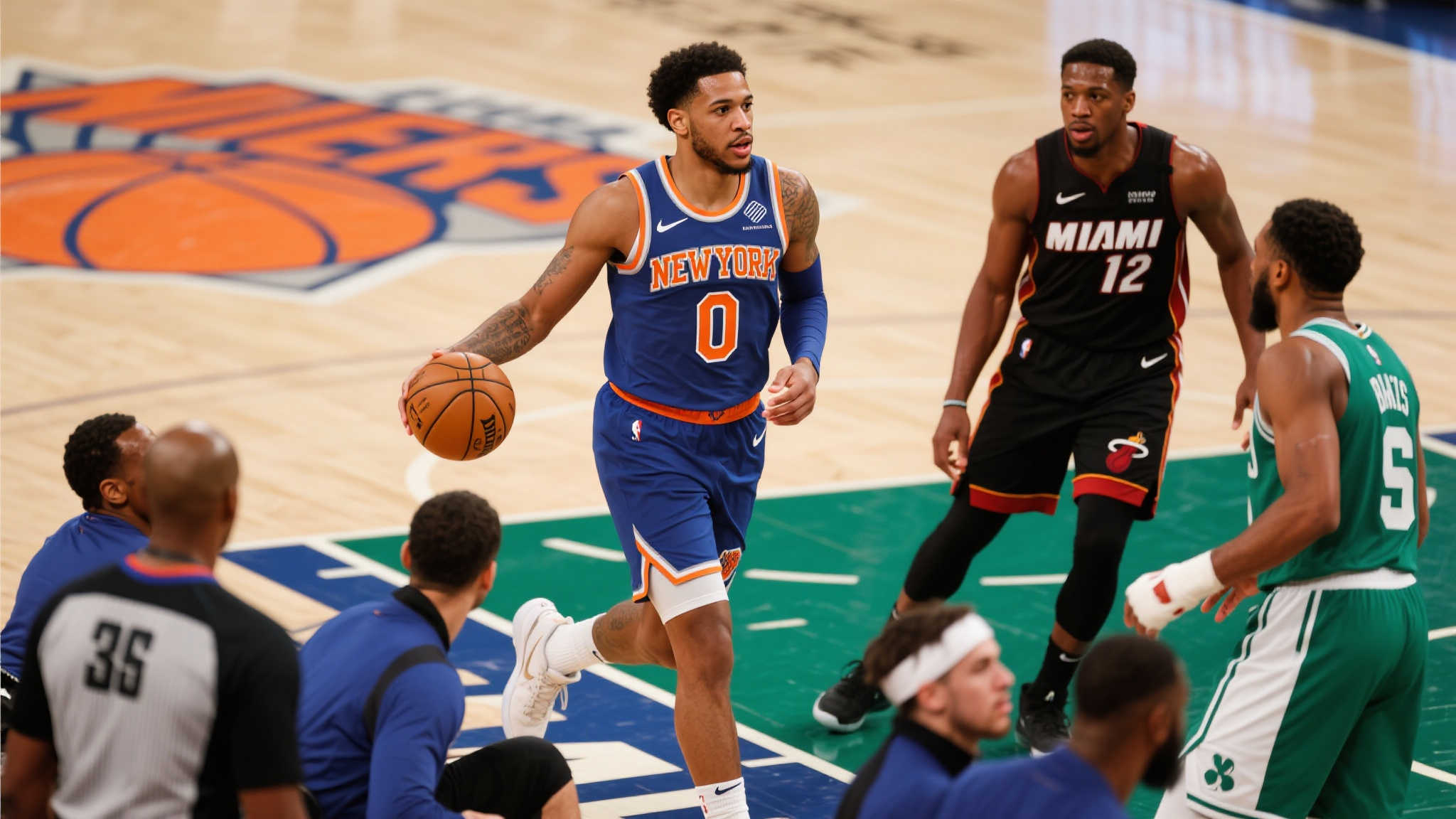 许多球迷在 许多球迷在