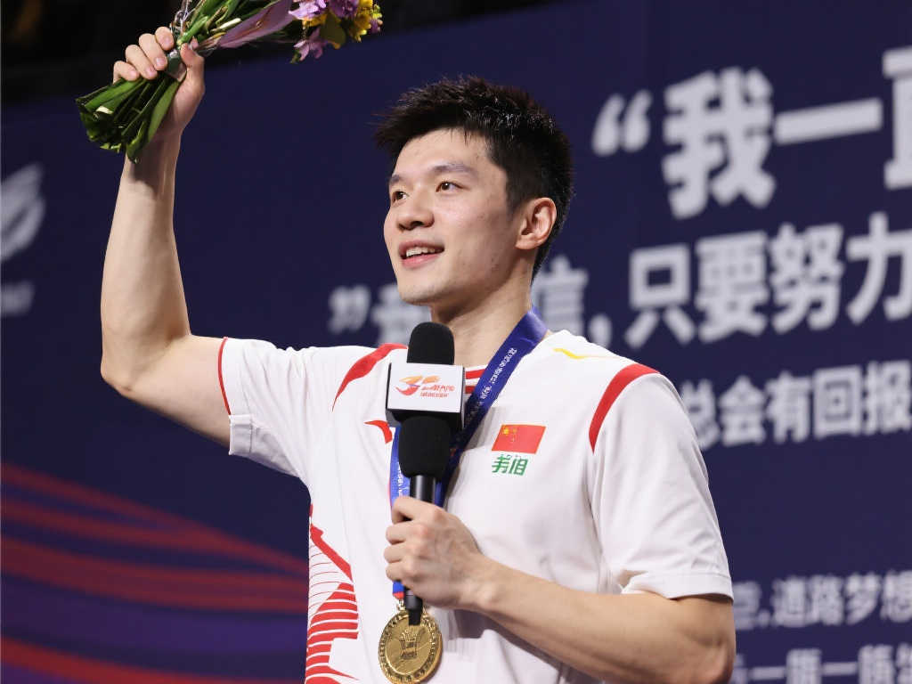 竞技的绿茵 竞技的绿茵